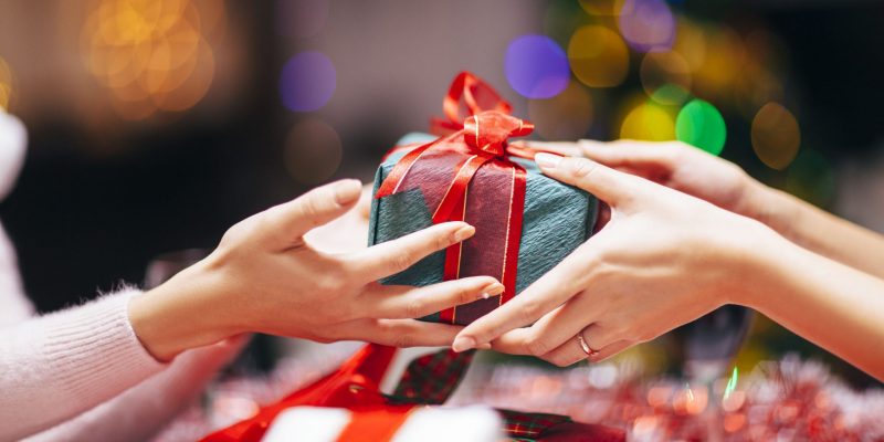 10 Hints To Master Gift-Giving